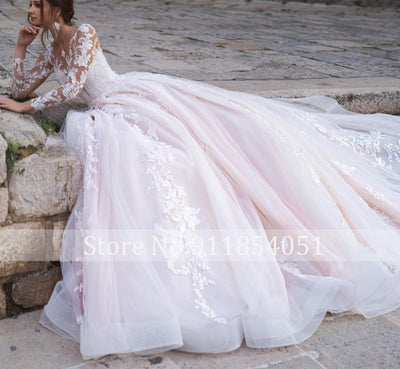 Gorgeous Appliques Vintage Bridal Gown