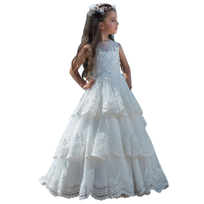 white flower girls dress