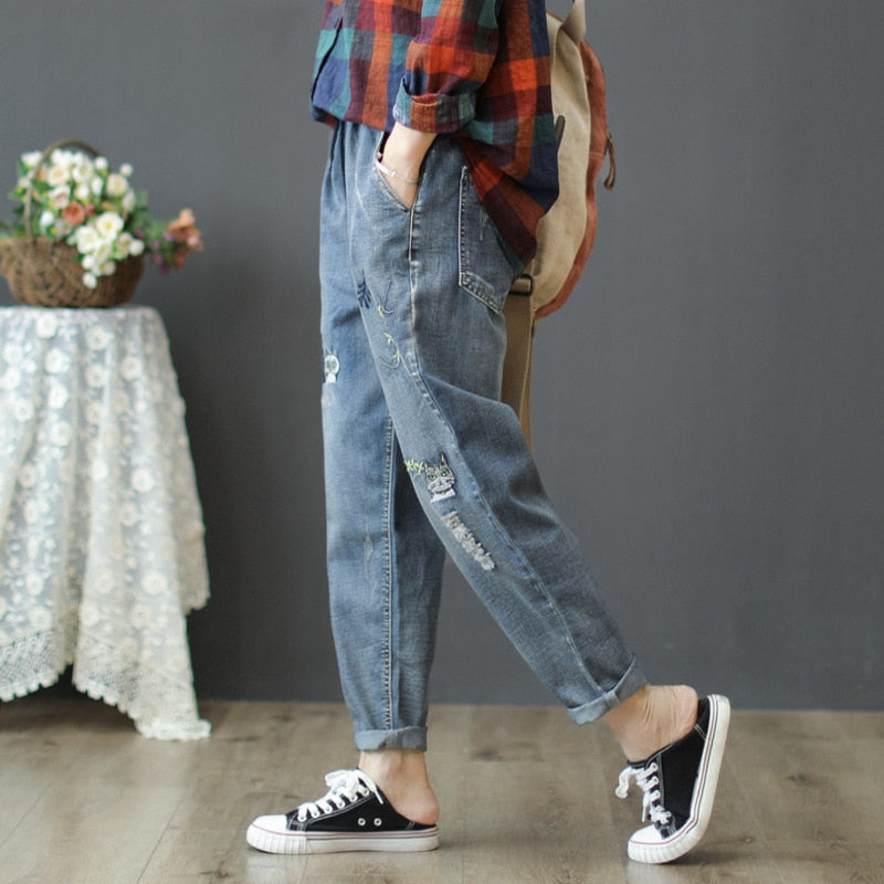 Women's Vintage Embroidery Jeans