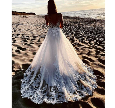 White Lace Appliques V-Neck Wedding Dresses