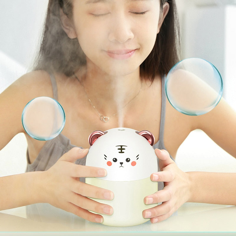 New Mini Aroma Humidifier with Colorful Atmospheric Light